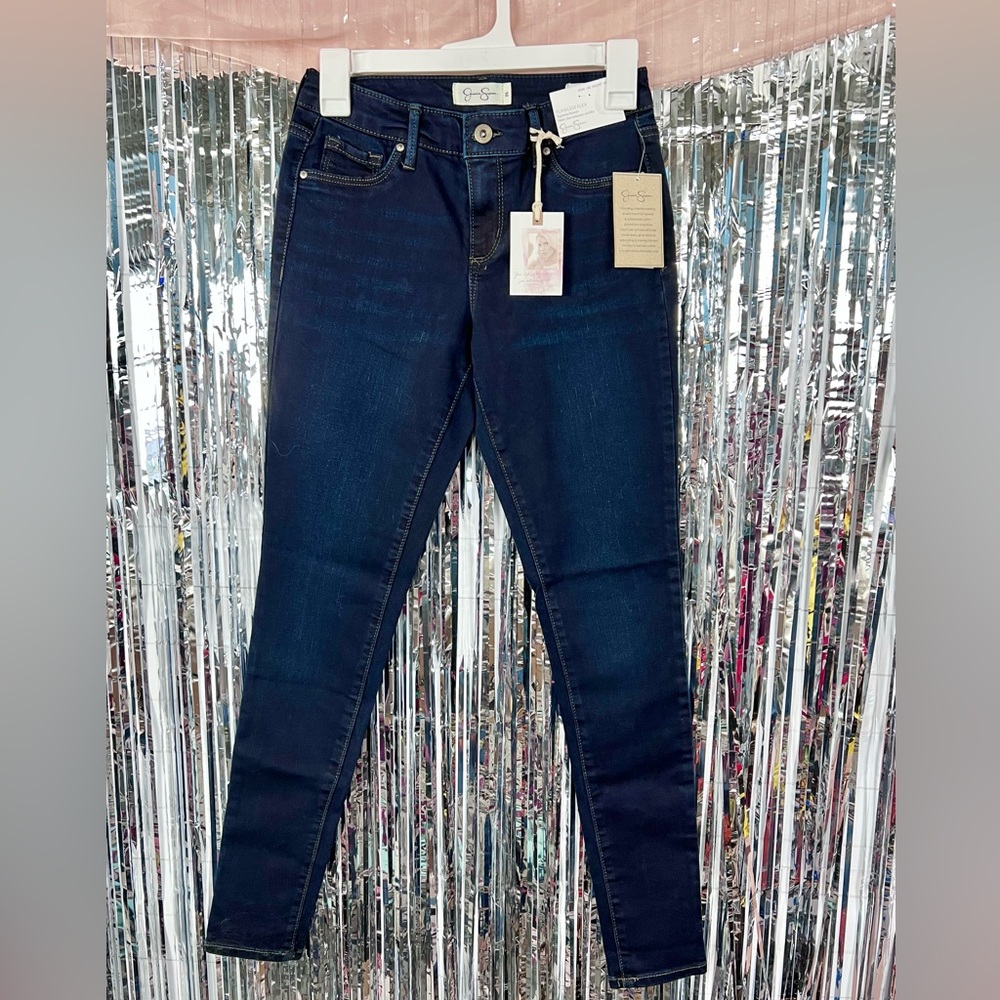 NWT - Jessica Simpson “Kids Me Super Skinny” Flawless Flex Supreme Stretch Jeans